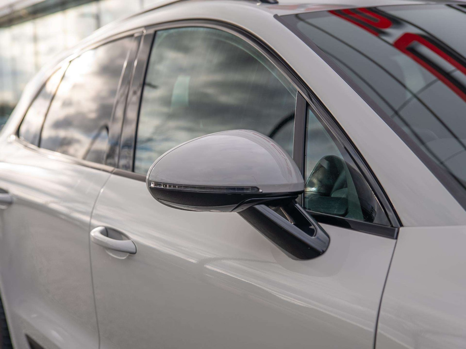 Used Porsche Macan 2022 for sale - 77282053: Photo 33