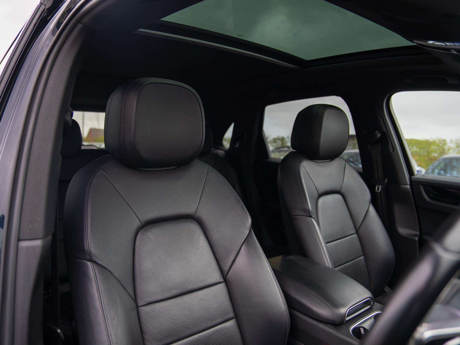 Used Porsche Cayenne 2018 for sale - 78104507: Photo 12