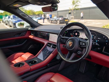 Used Porsche Taycan 2023 for sale - 79028169: Photo