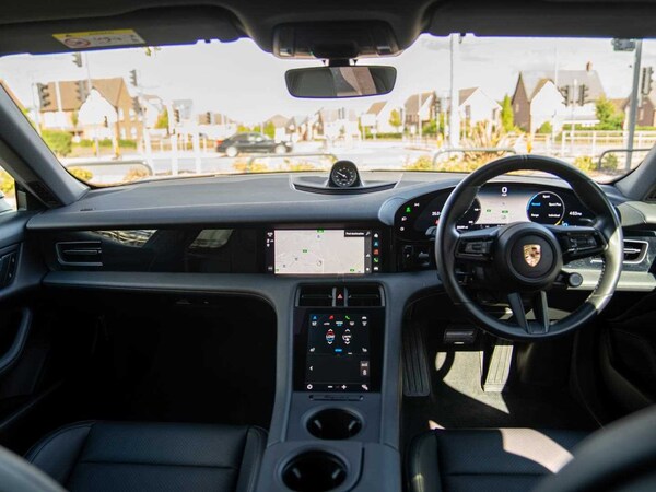 Used Porsche Taycan 2023 for sale - 75417928: Photo 10