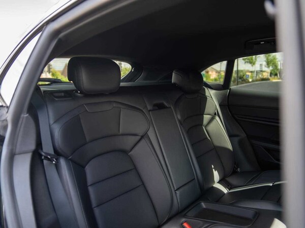Used Porsche Taycan 2023 for sale - 75417928: Photo 11
