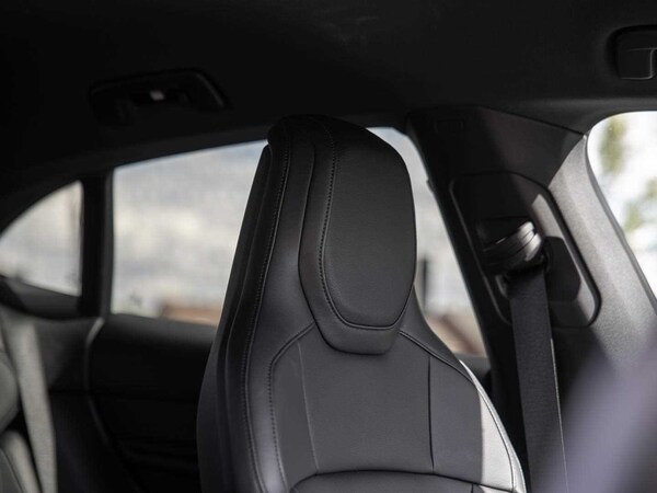 Used Porsche Taycan 2023 for sale - 75417928: Photo 13