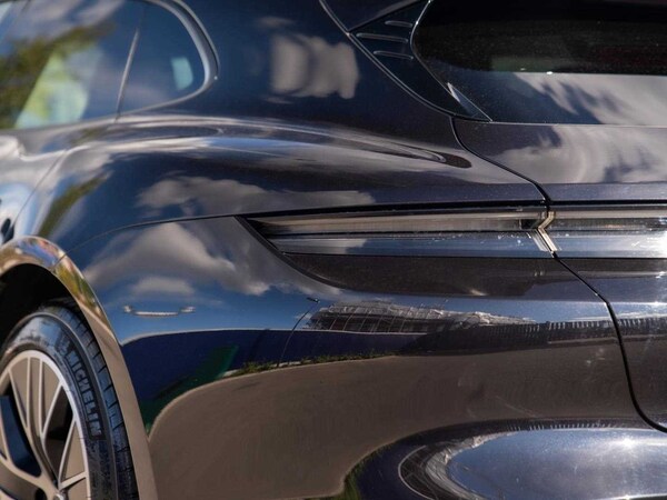 Used Porsche Taycan 2023 for sale - 75417928: Photo 34
