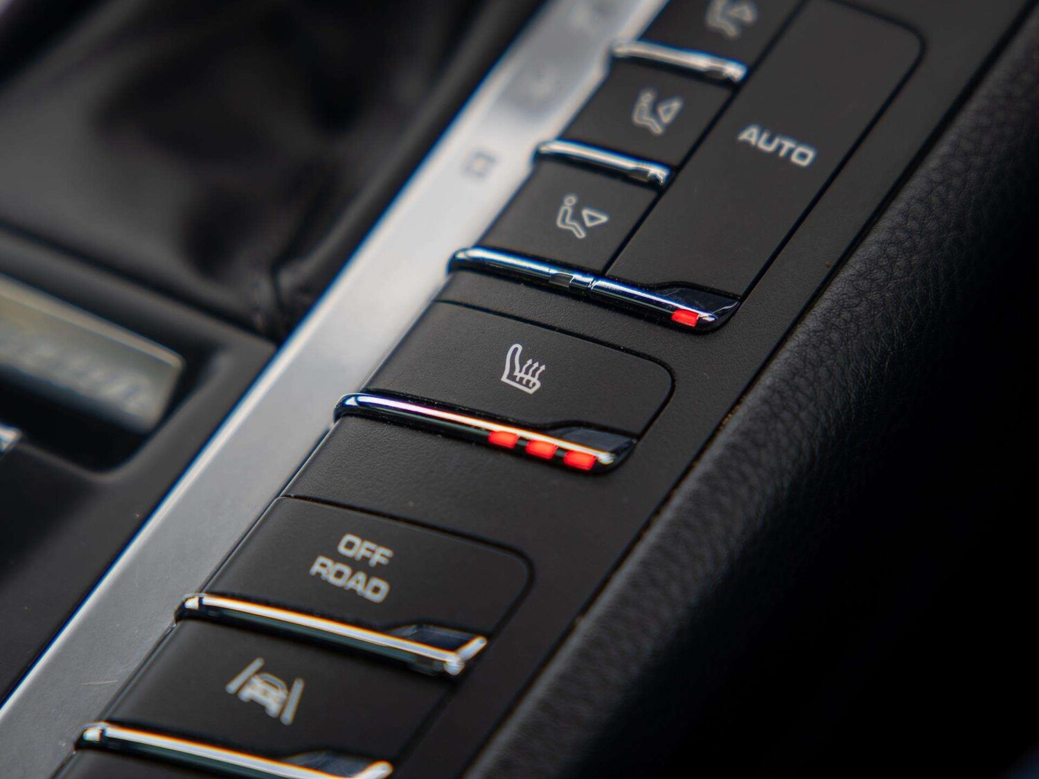 Used Porsche Macan 2018 for sale - 78090193: Photo 26