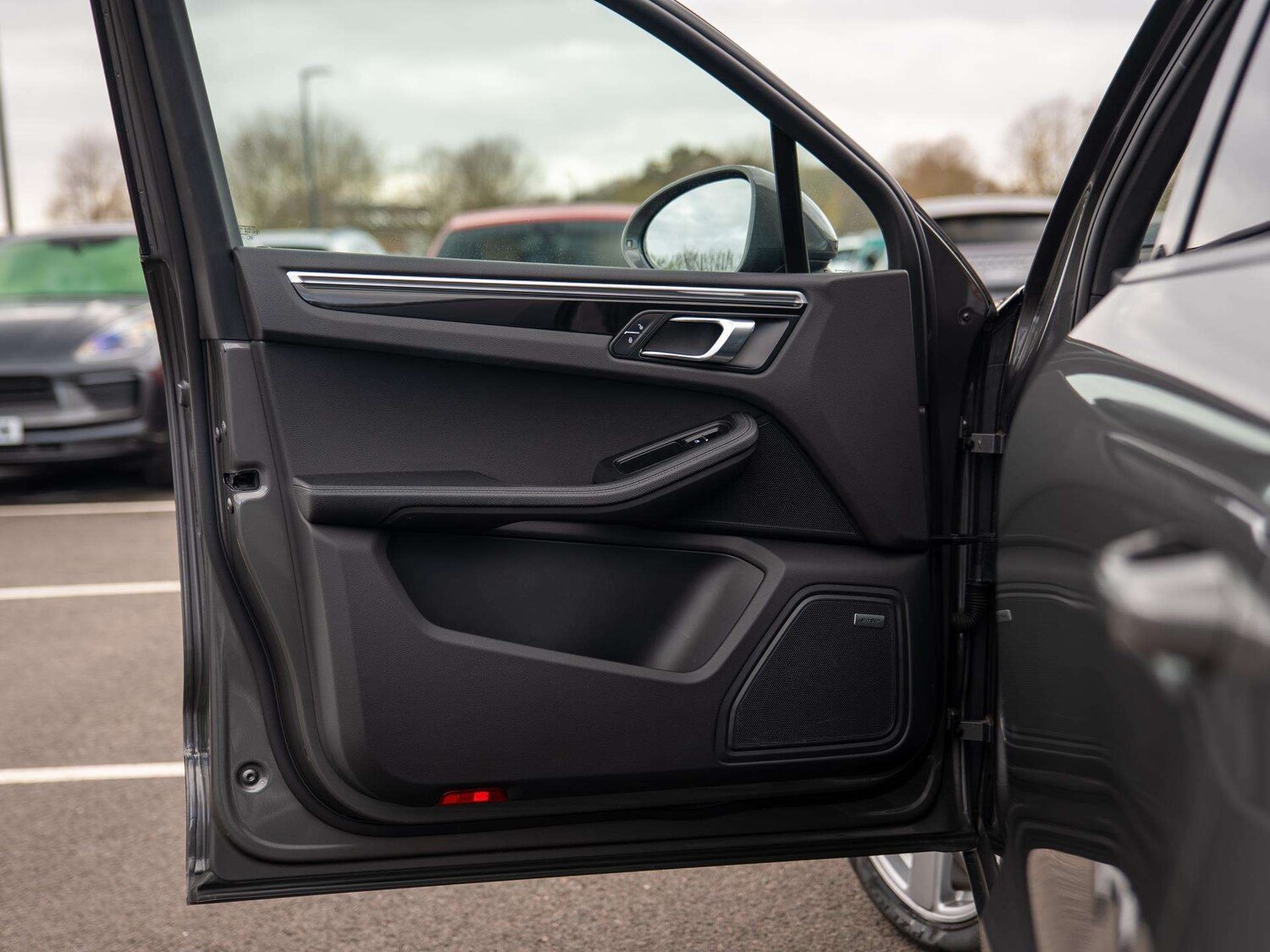 Used Porsche Macan 2018 for sale - 78090193: Photo 34