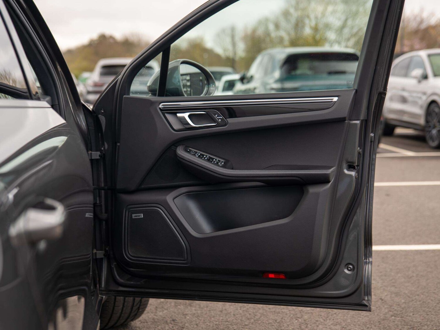 Used Porsche Macan 2018 for sale - 78090193: Photo 35