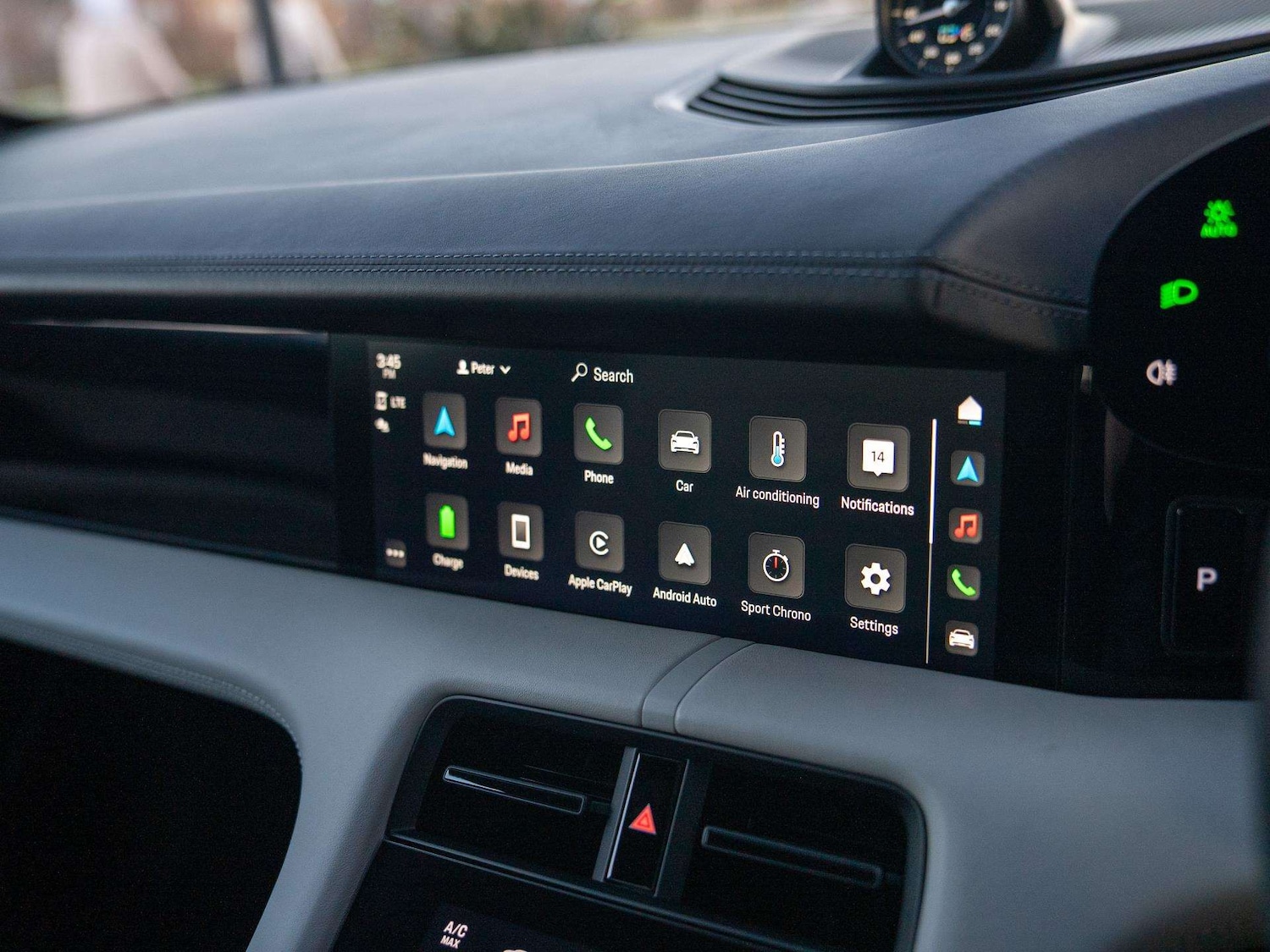 Used Porsche Taycan 2023 for sale - 76978740: Photo 19