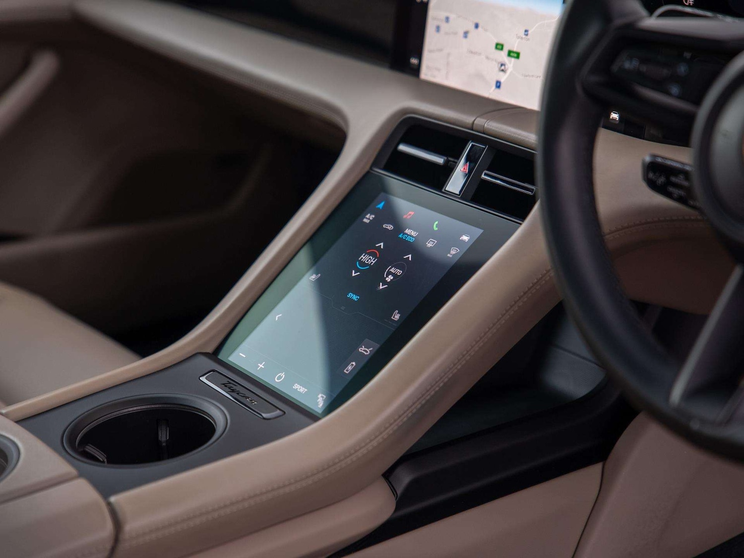 Used Porsche Taycan 2022 for sale - 76540883: Photo 14