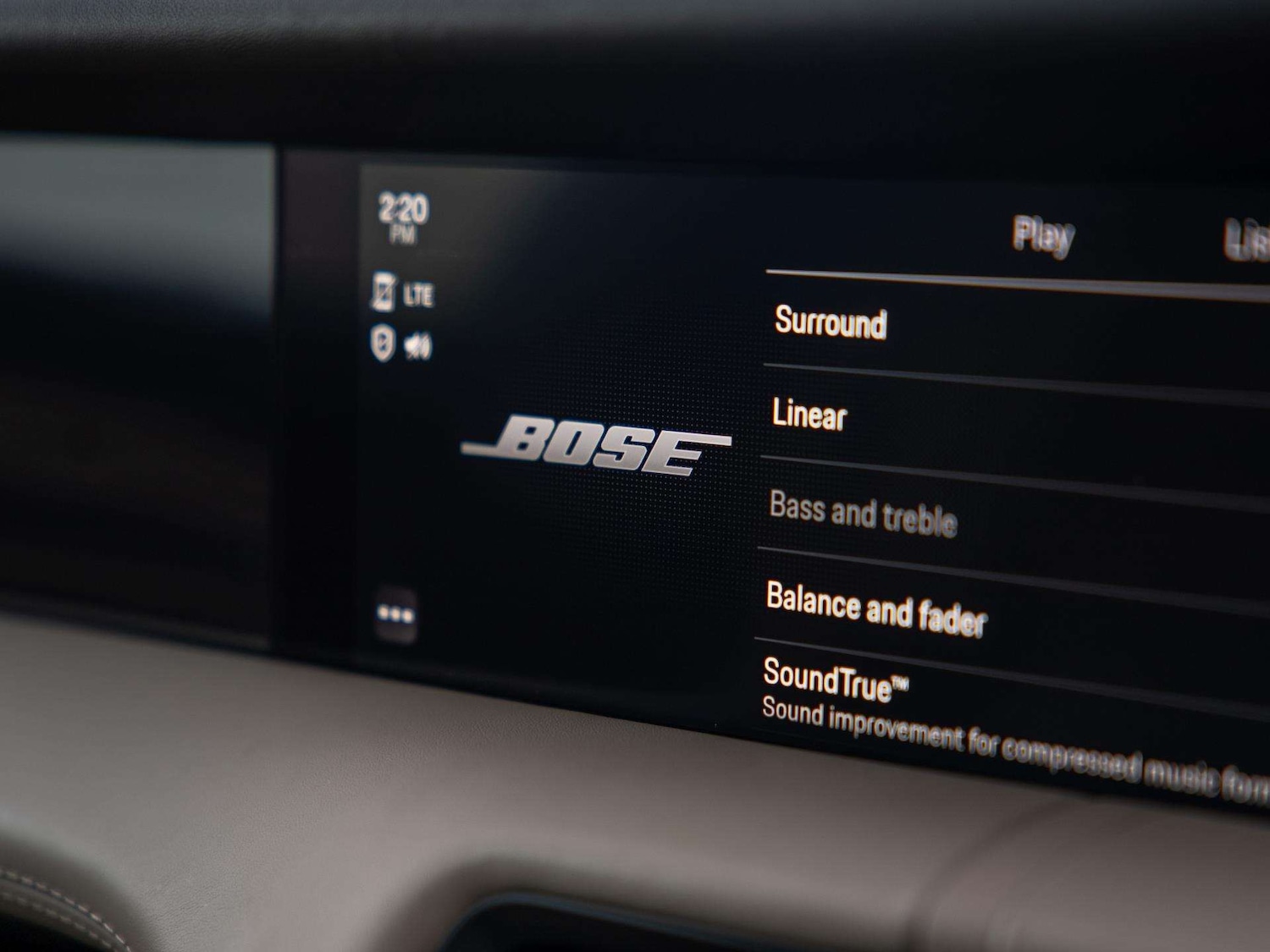 Used Porsche Taycan 2022 for sale - 76540883: Photo 16