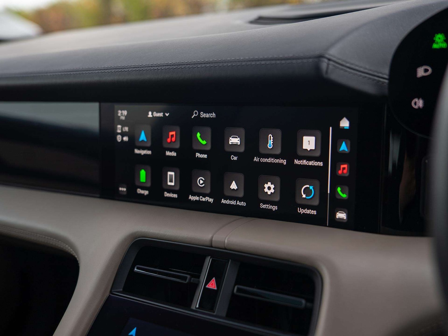 Used Porsche Taycan 2022 for sale - 76540883: Photo 19