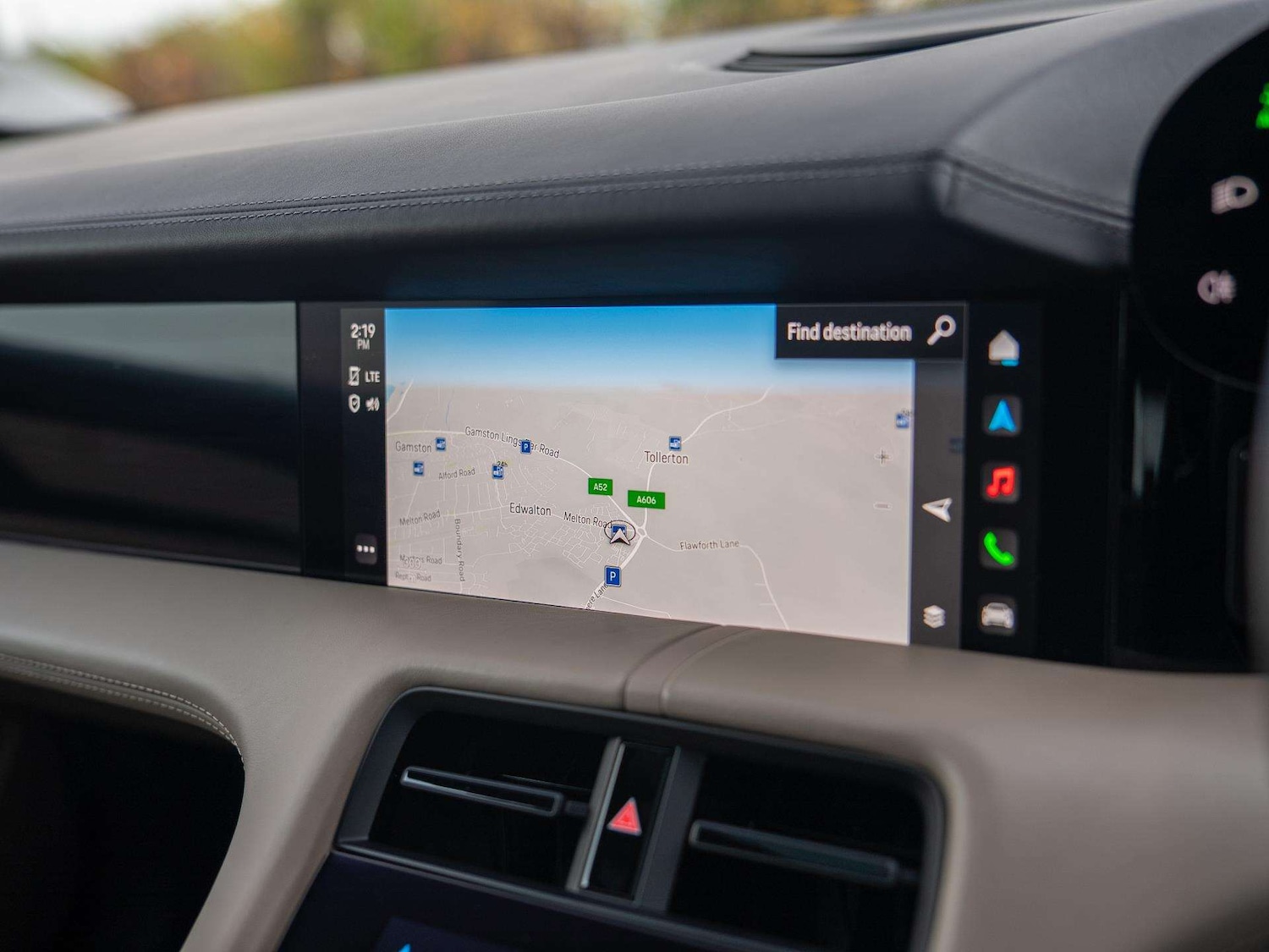 Used Porsche Taycan 2022 for sale - 76540883: Photo 23