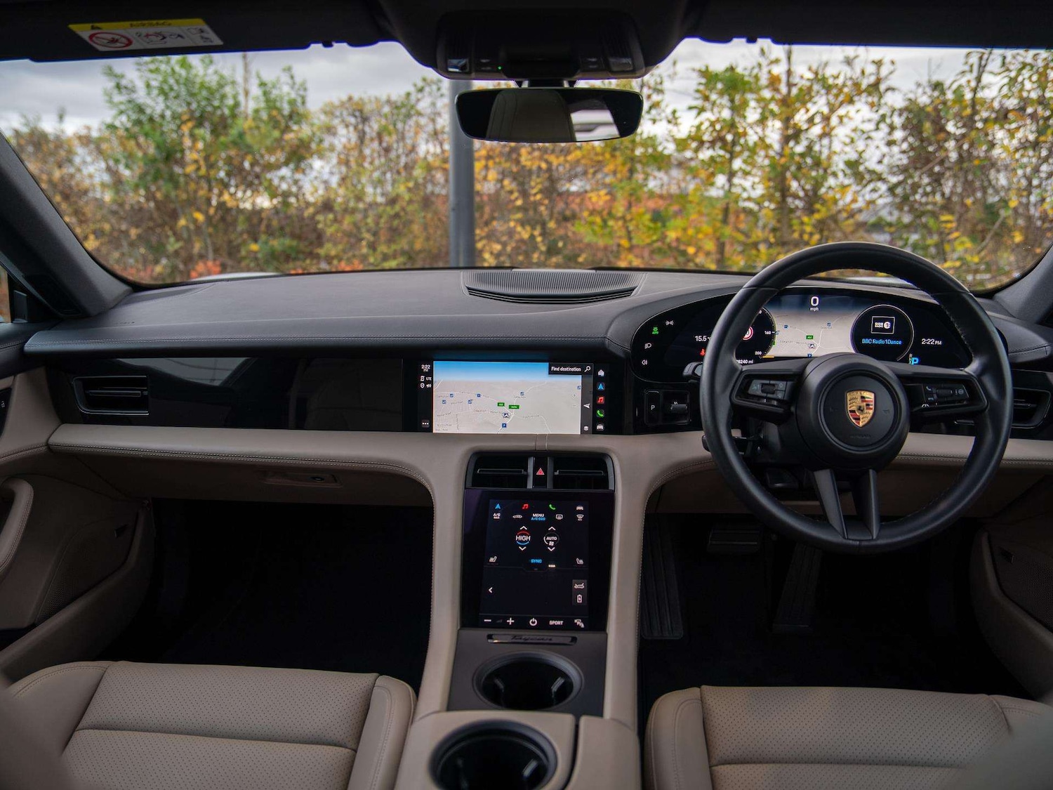 Used Porsche Taycan 2022 for sale - 76540883: Photo 3