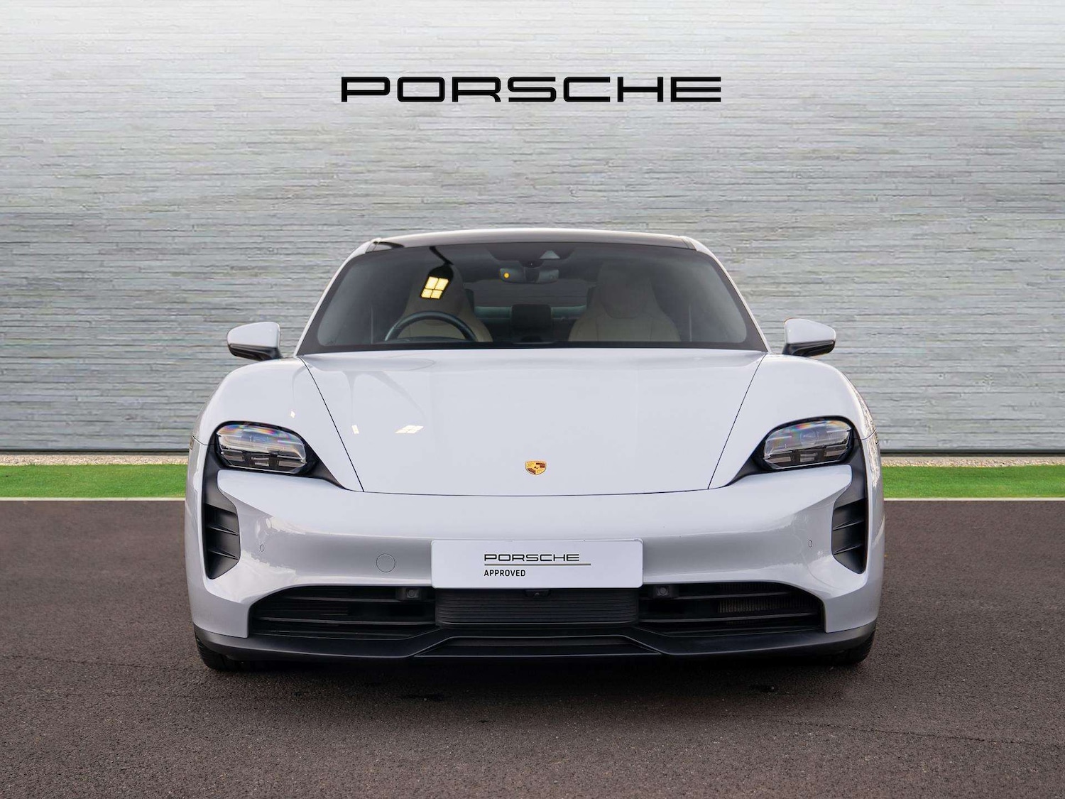 Used Porsche Taycan 2022 for sale - 76540883: Photo 6