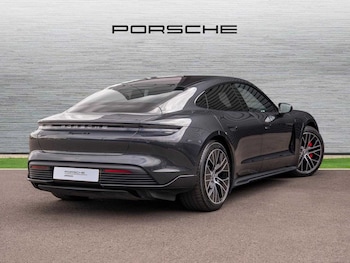 Used Porsche Taycan 2022 for sale - 75626107: Photo
