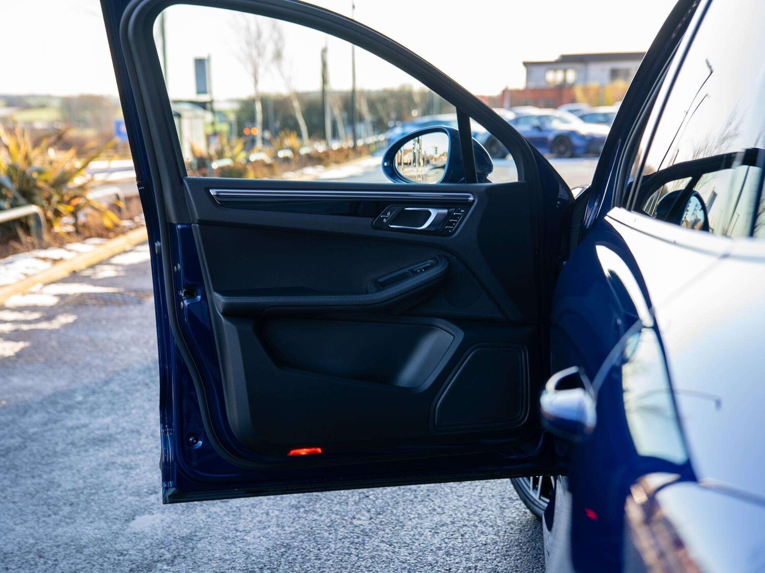 Used Porsche Macan 2023 for sale - 77674588: Photo 35