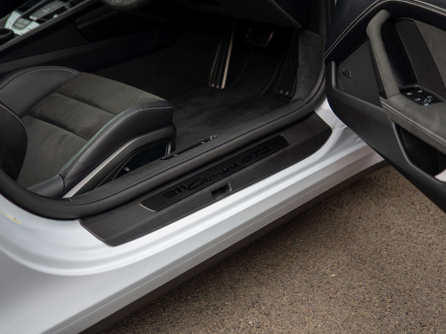 Used Porsche 911 2024 for sale - 76475827: Photo 23