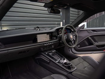 Used Porsche 911 2024 for sale - 76475827: Photo