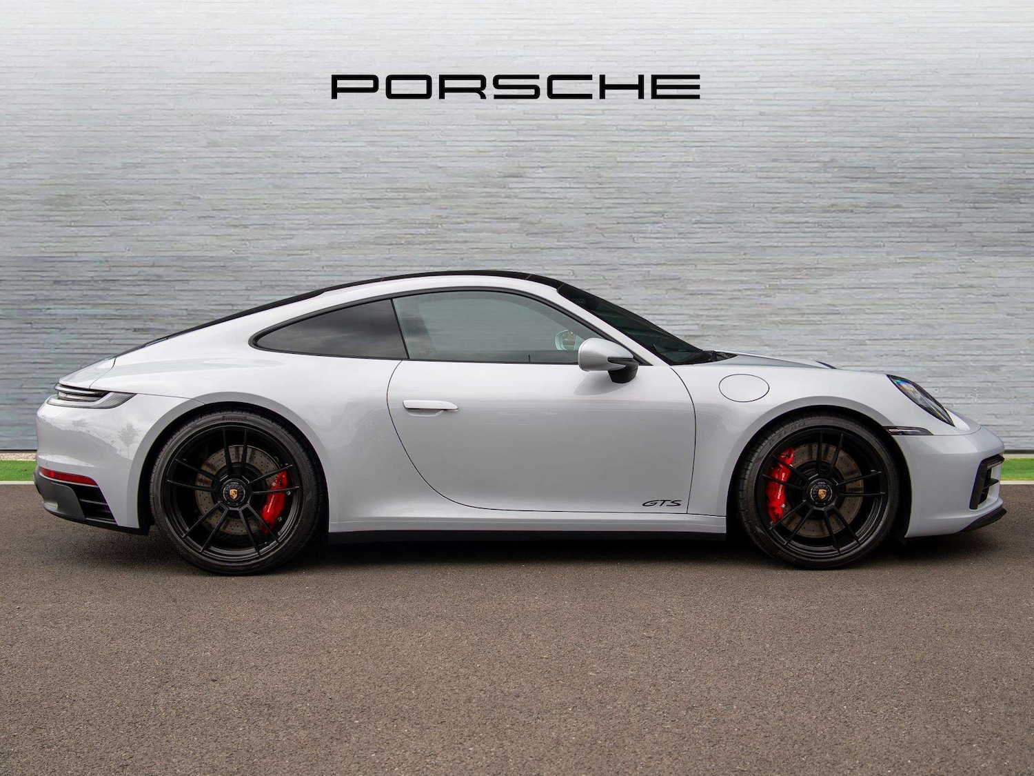 Used Porsche 911 2024 for sale - 76475827: Photo 5