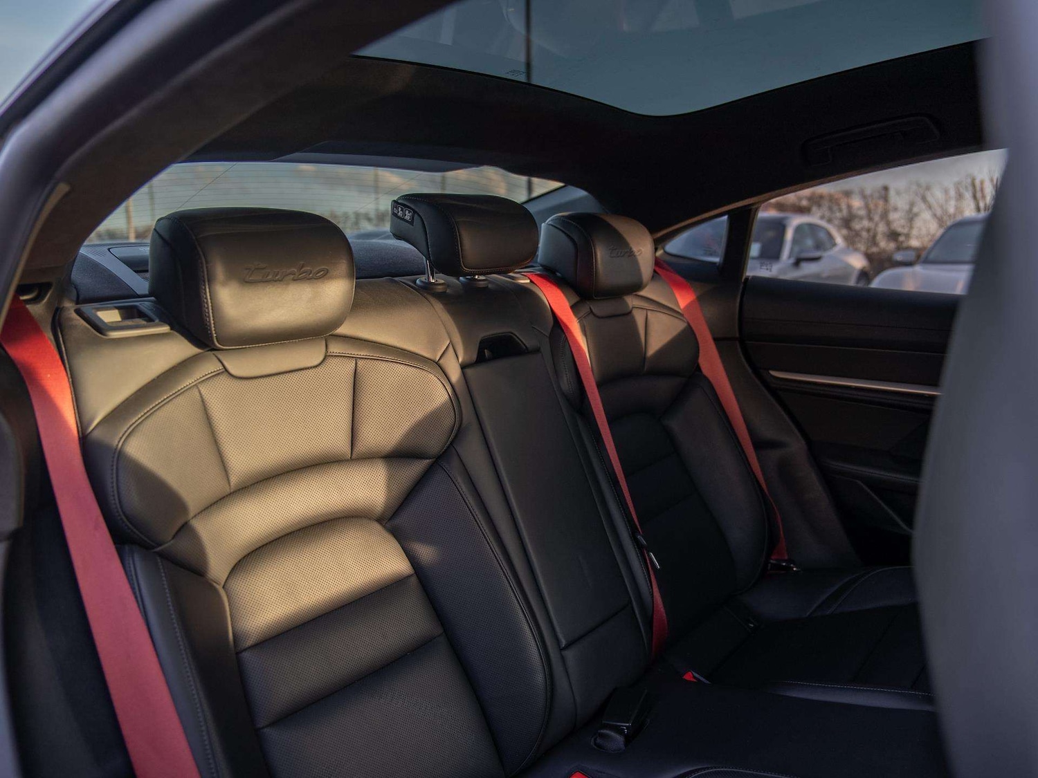 Used Porsche Taycan 2021 for sale - 77756661: Photo 10