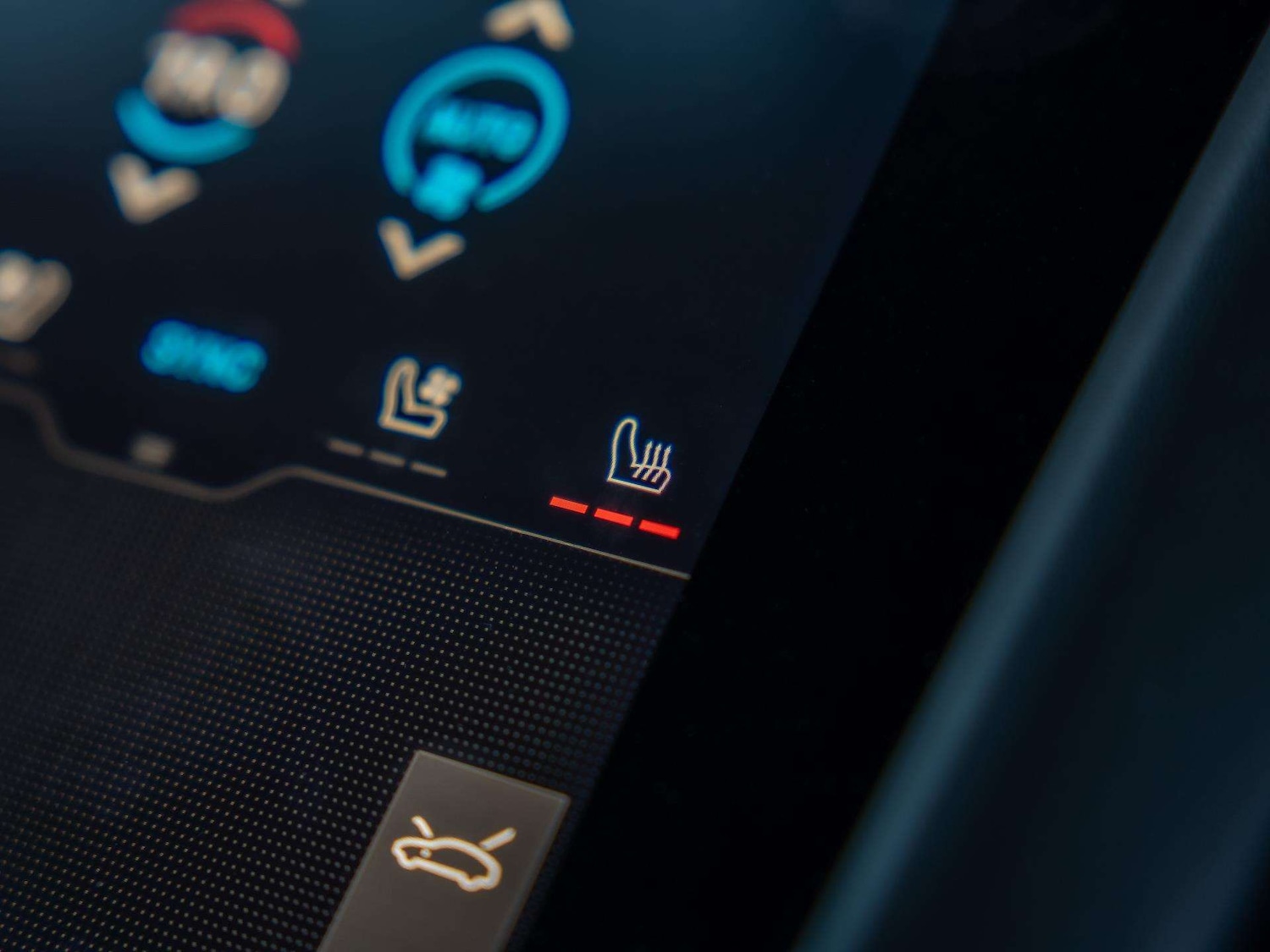 Used Porsche Taycan 2021 for sale - 77756661: Photo 25