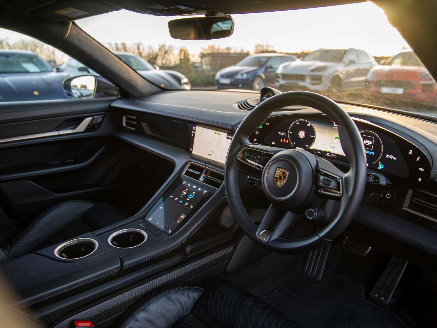 Used Porsche Taycan 2021 for sale - 77756661: Photo 9