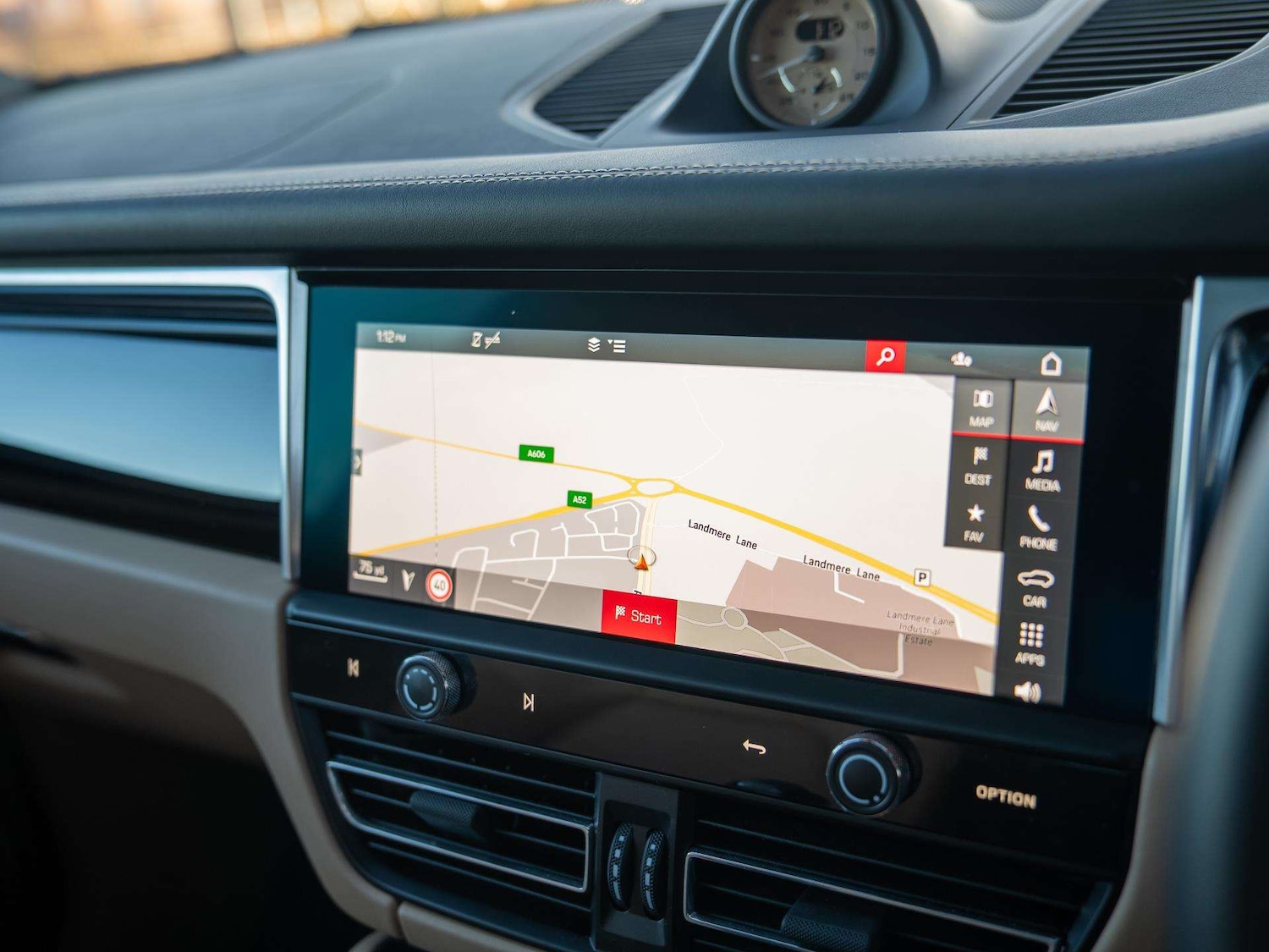 Used Porsche Macan 2023 for sale - 77134779: Photo 19