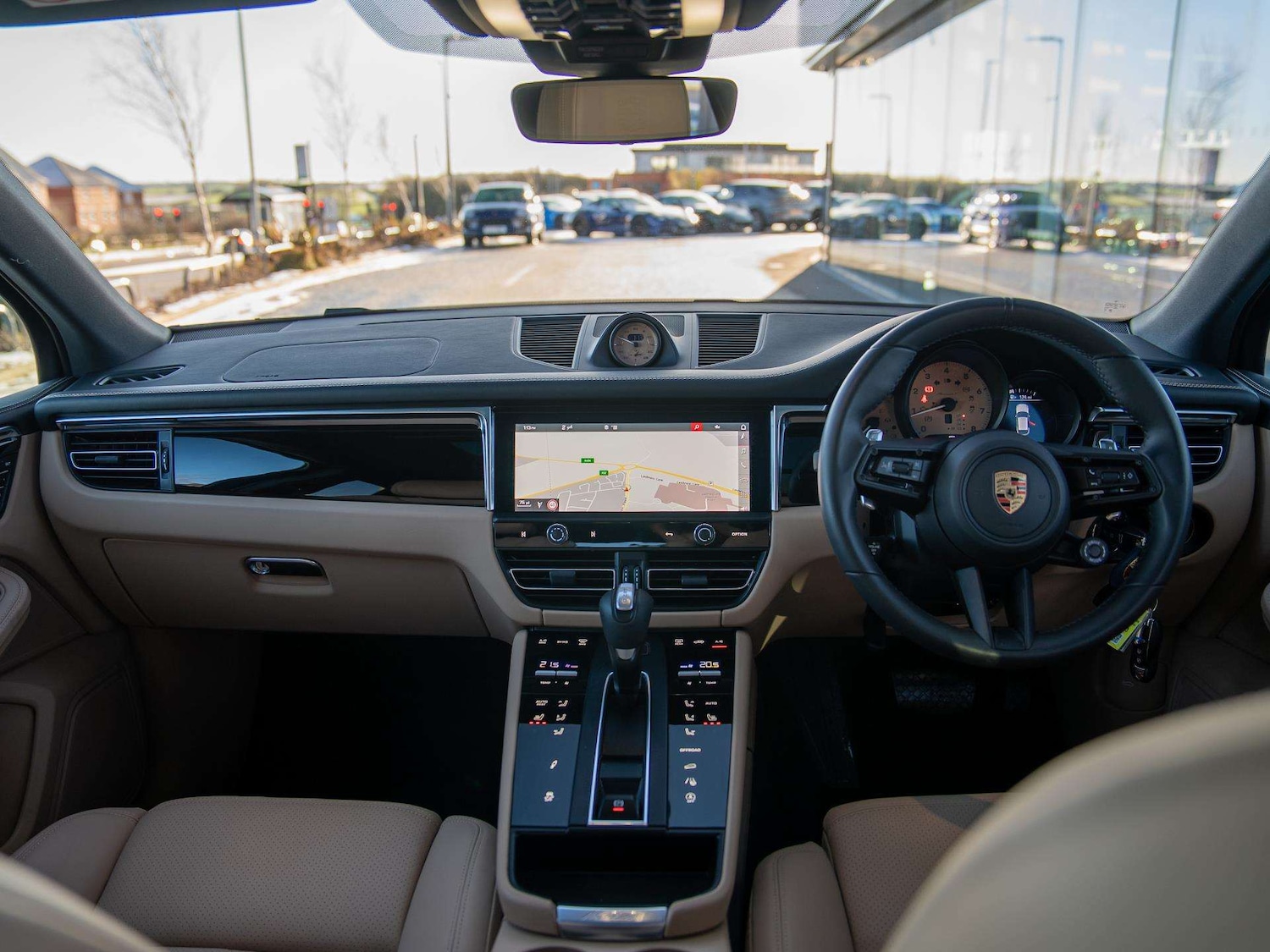 Used Porsche Macan 2023 for sale - 77134779: Photo 3