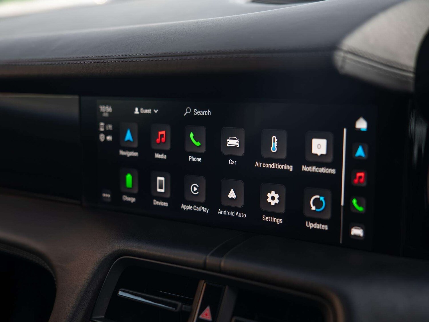 Used Porsche Taycan 2022 for sale - 77282001: Photo 14