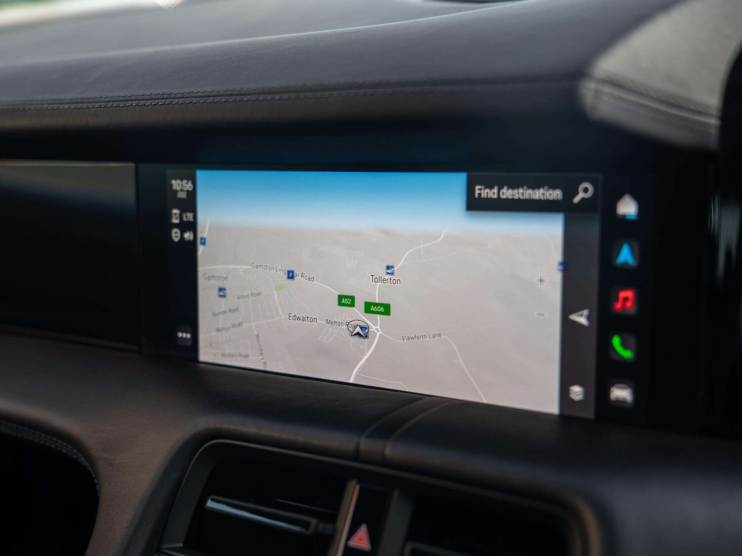 Used Porsche Taycan 2022 for sale - 77282001: Photo 27