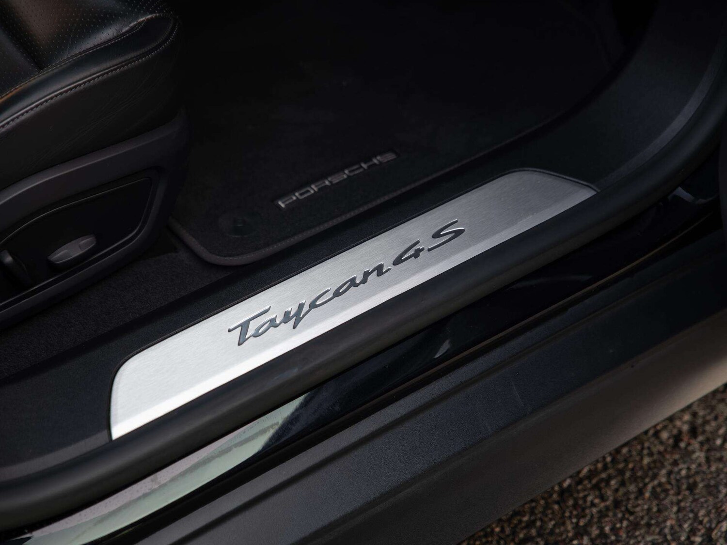 Used Porsche Taycan 2022 for sale - 77282001: Photo 33