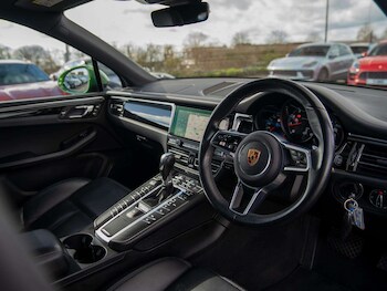 Used Porsche Macan 2019 for sale - 77842416: Photo