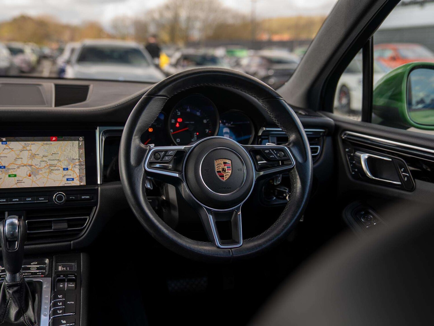 Used Porsche Macan 2019 for sale - 77842416: Photo 9