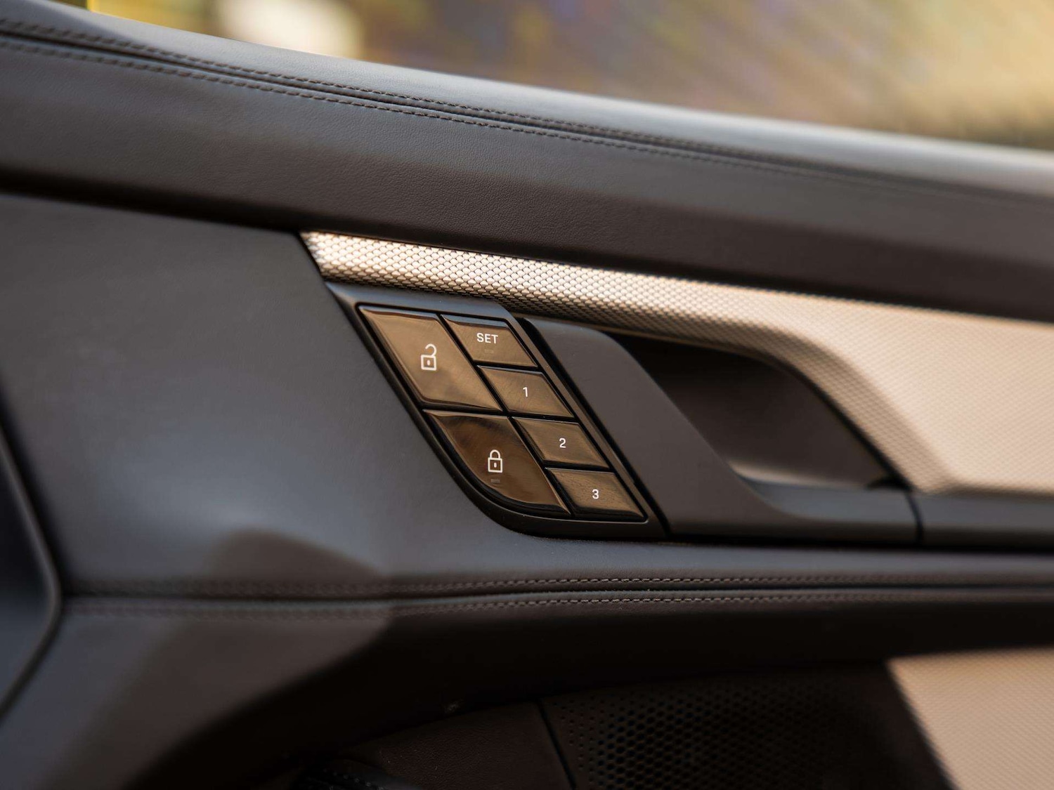 Used Porsche Taycan 2021 for sale - 76126031: Photo 28