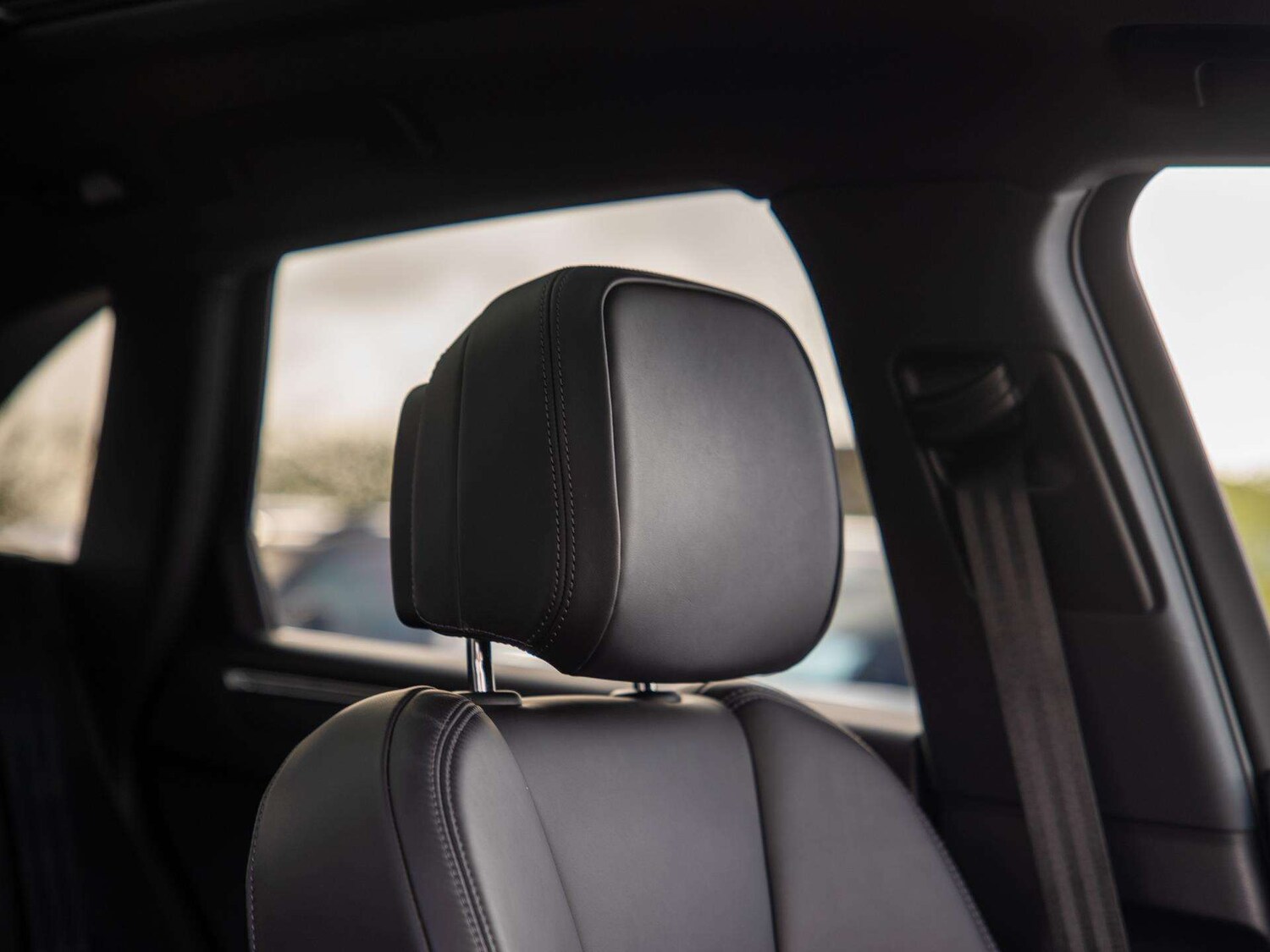 Used Porsche Macan 2024 for sale - 78023915: Photo 12