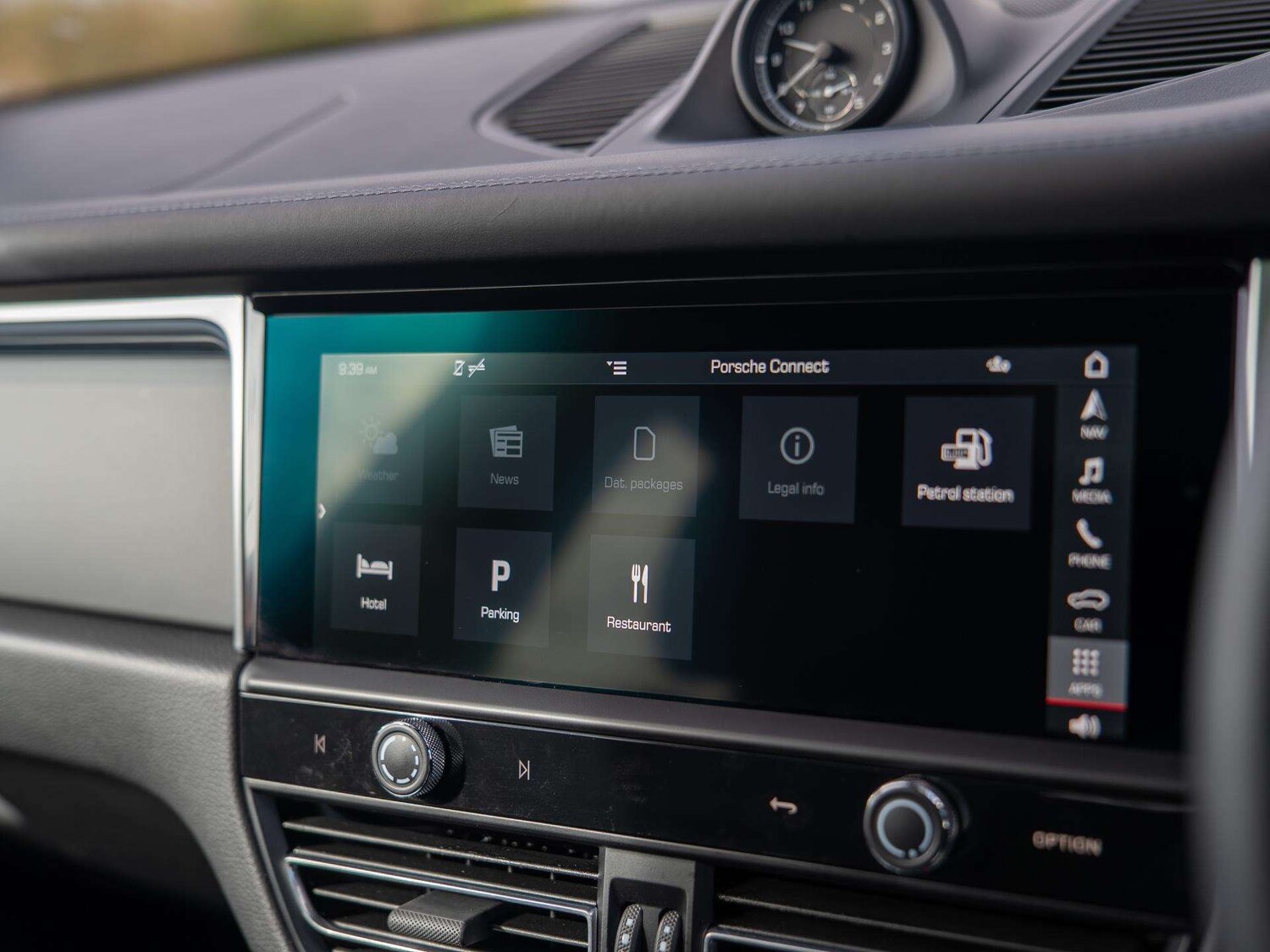 Used Porsche Macan 2024 for sale - 78023915: Photo 16