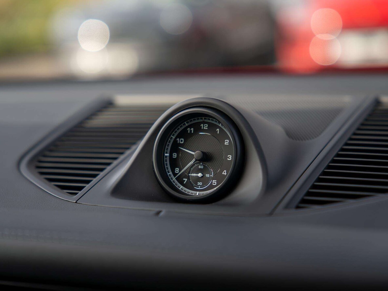 Used Porsche Macan 2024 for sale - 78023915: Photo 24