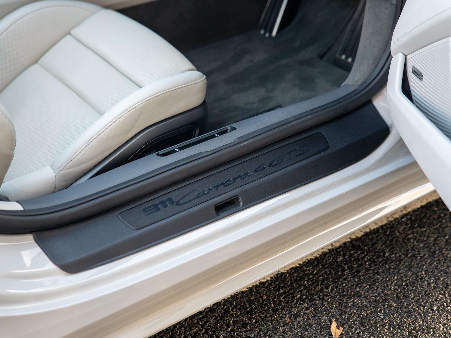 Used Porsche 911 2023 for sale - 77178893: Photo 35