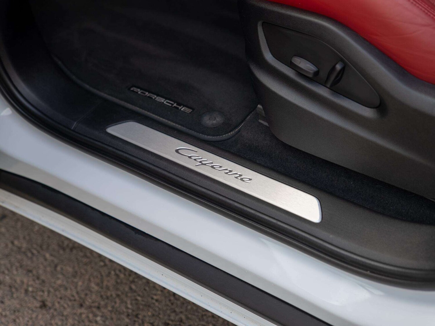 Used Porsche Cayenne 2022 for sale - 77281910: Photo 32