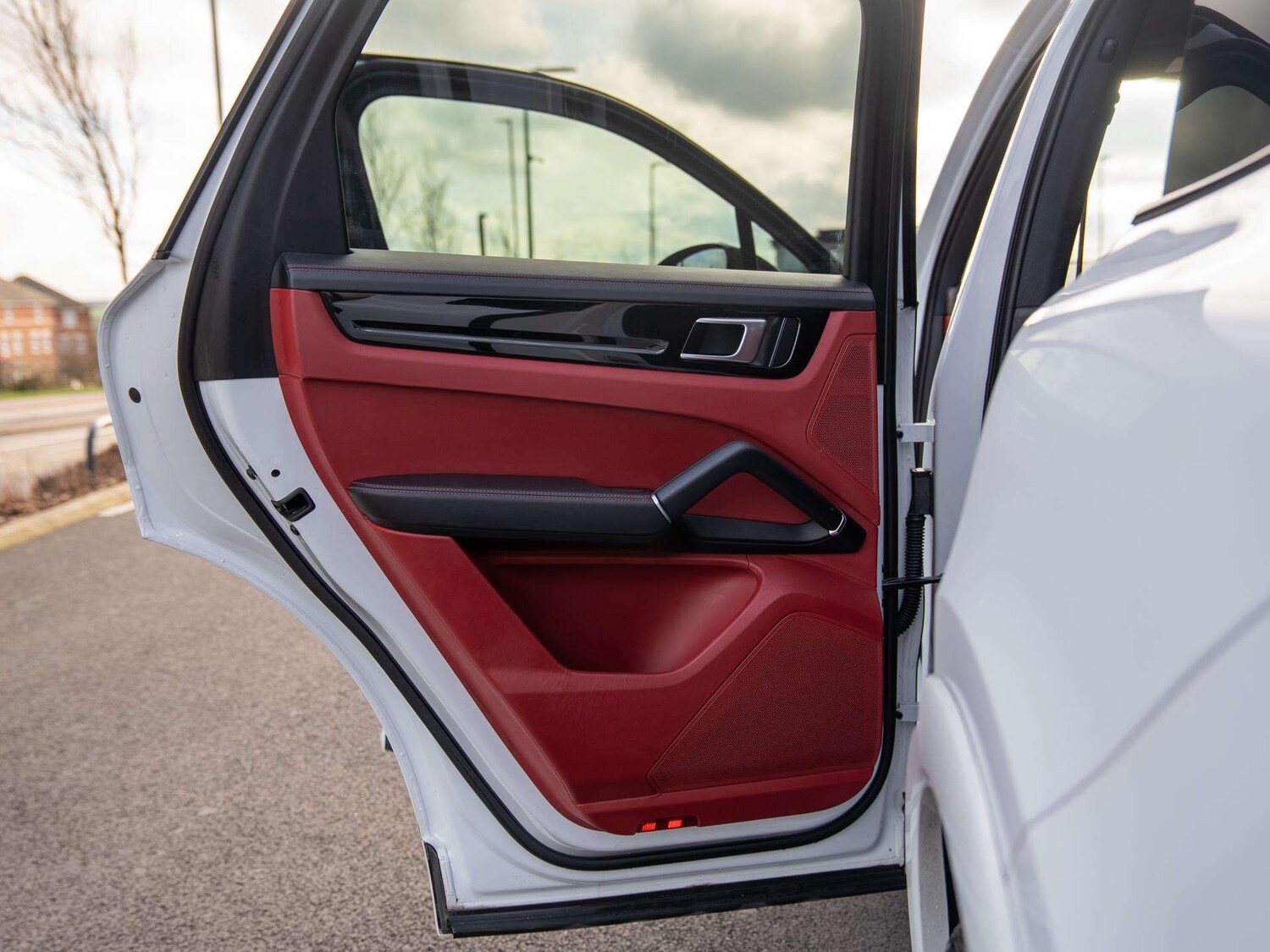 Used Porsche Cayenne 2022 for sale - 77281910: Photo 34