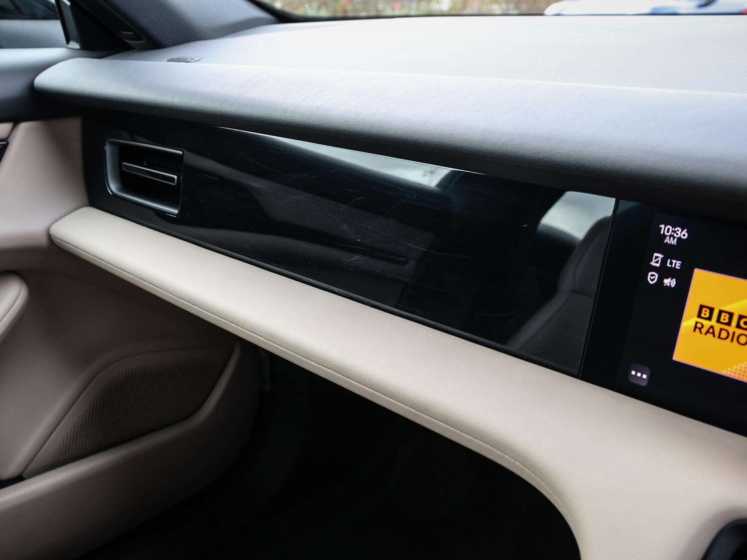 Used Porsche Taycan 2021 for sale - 77348029: Photo 32