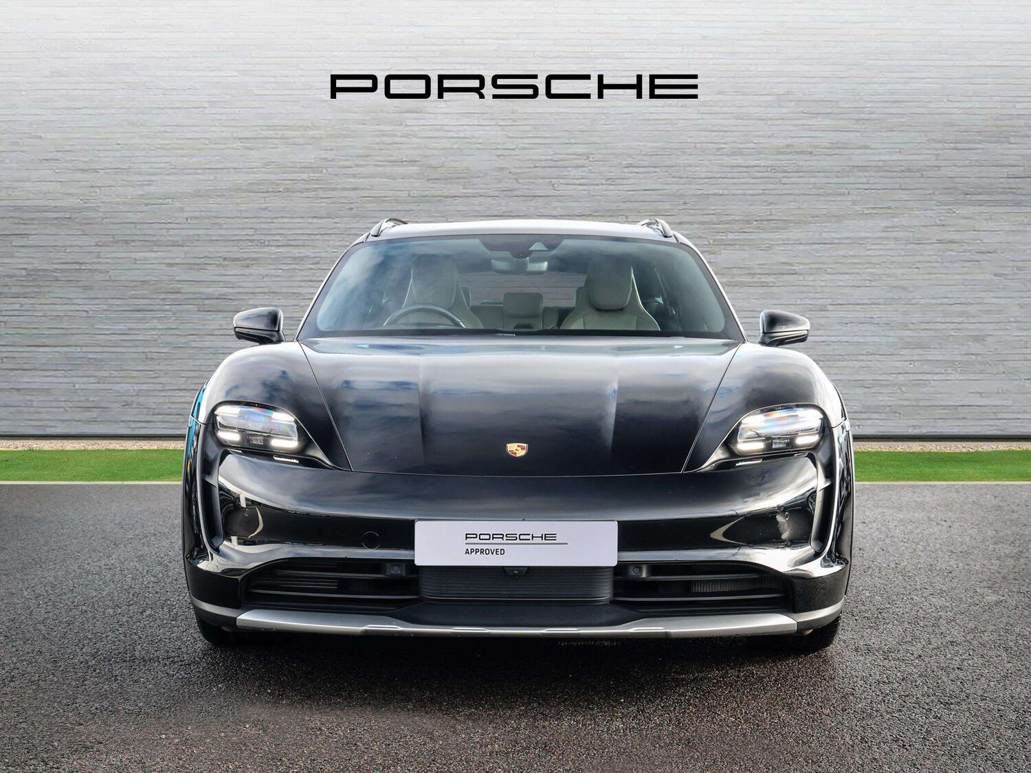 Used Porsche Taycan 2021 for sale - 77348029: Photo 9