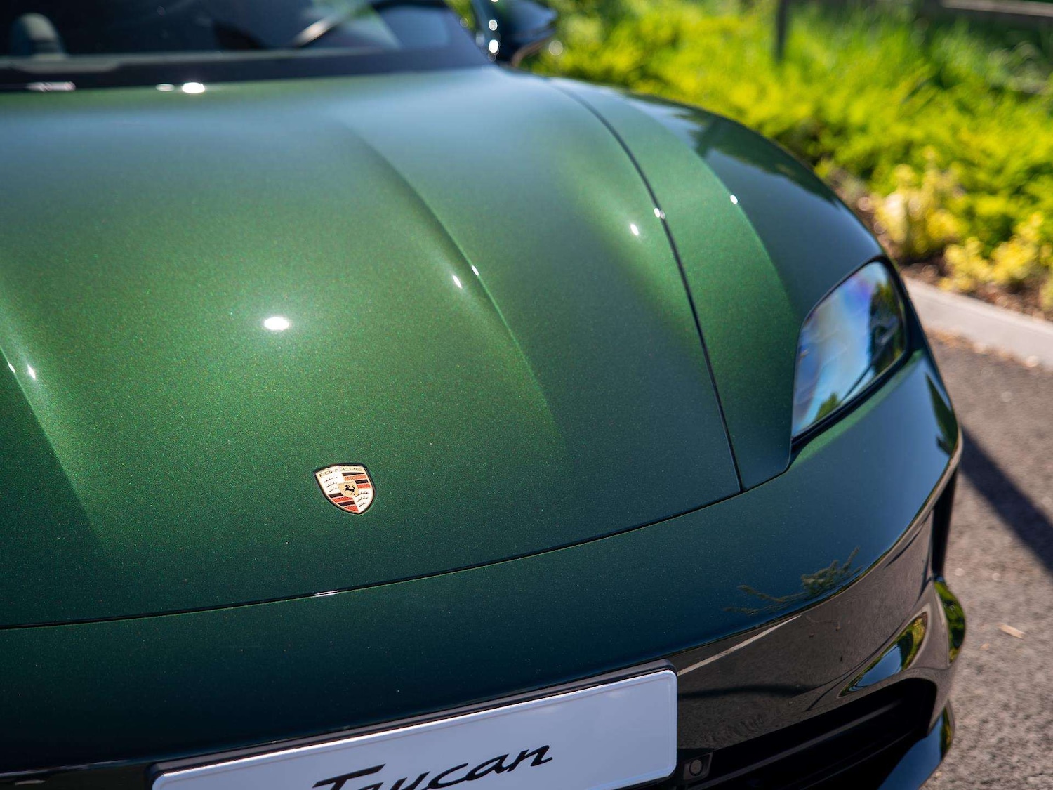 Used Porsche Taycan 2025 for sale - 76475956: Photo 16