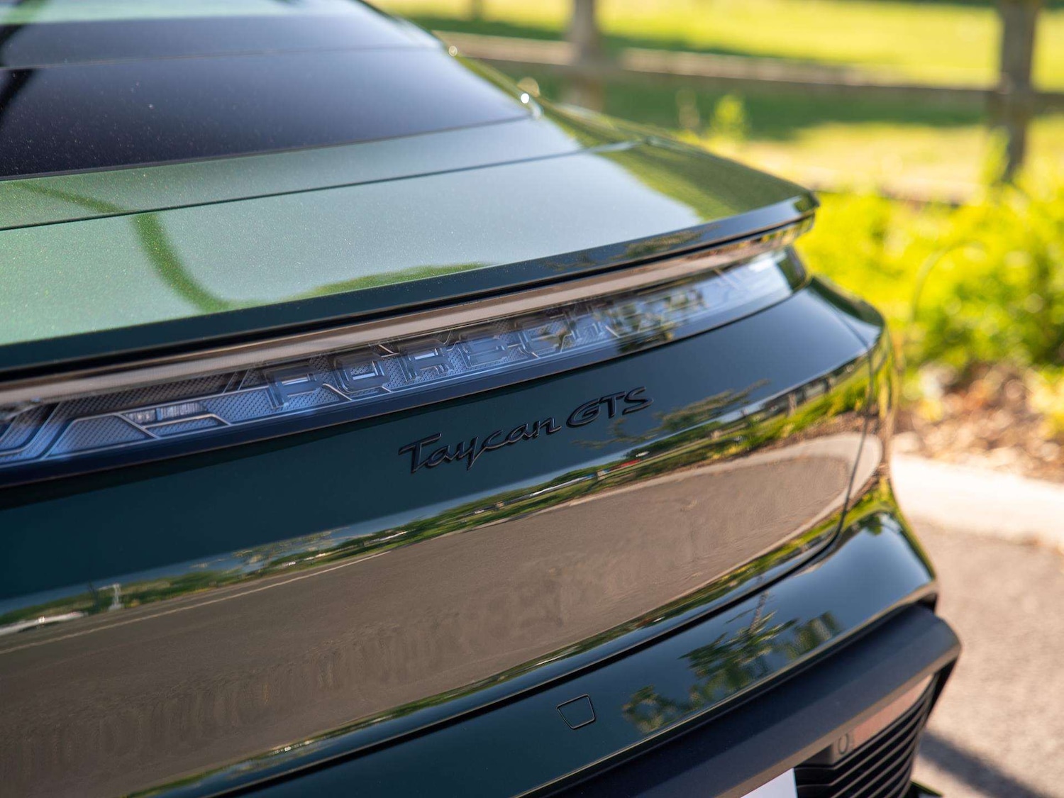 Used Porsche Taycan 2025 for sale - 76475956: Photo 24