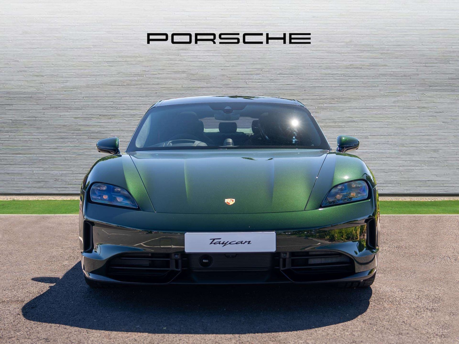 Used Porsche Taycan 2025 for sale - 76475956: Photo 6