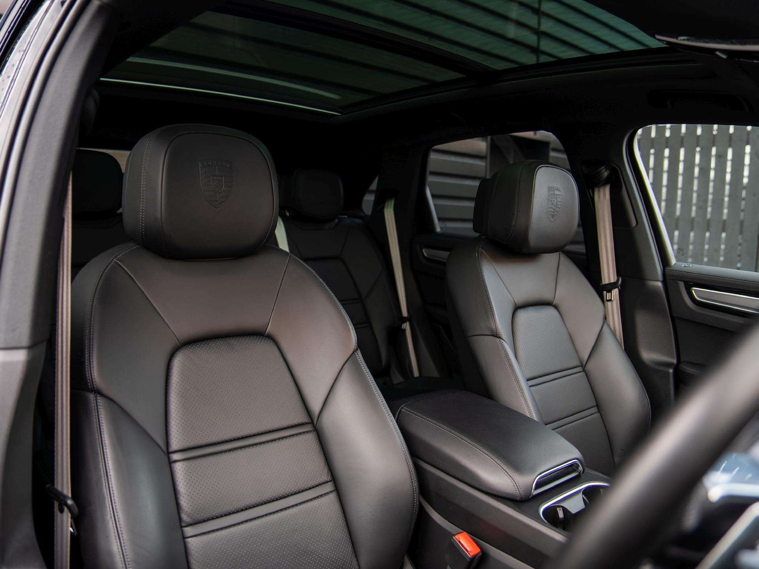 Used Porsche Cayenne 2022 for sale - 76475806: Photo 12