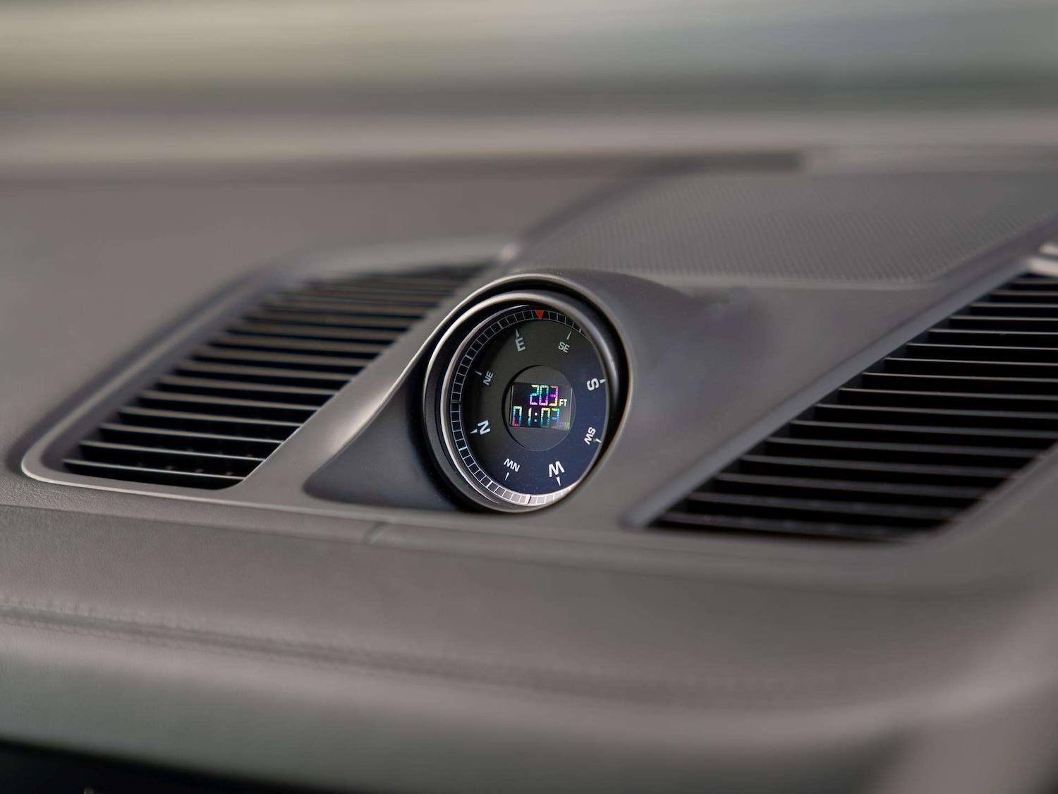 Used Porsche Cayenne 2022 for sale - 76475806: Photo 31