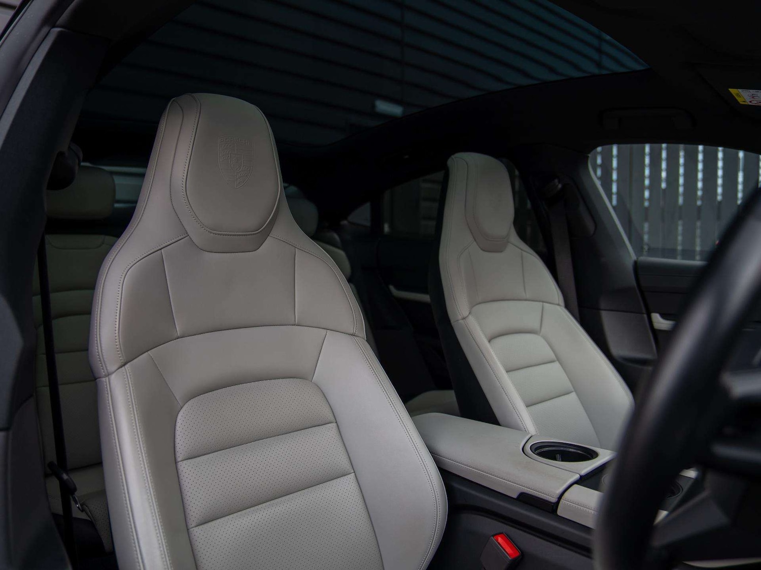 Used Porsche Taycan 2022 for sale - 76421092: Photo 11