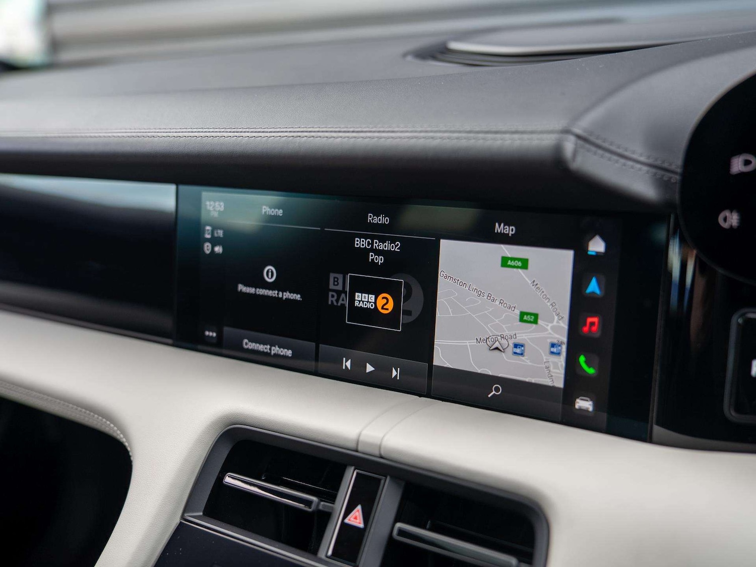 Used Porsche Taycan 2022 for sale - 76421092: Photo 21