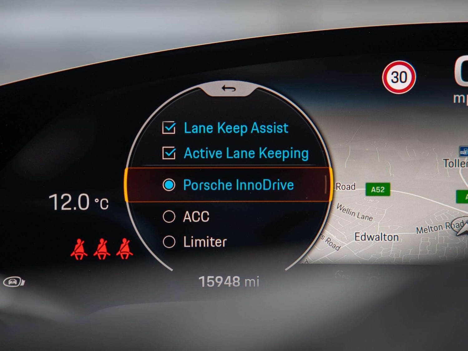 Used Porsche Taycan 2022 for sale - 76421092: Photo 23