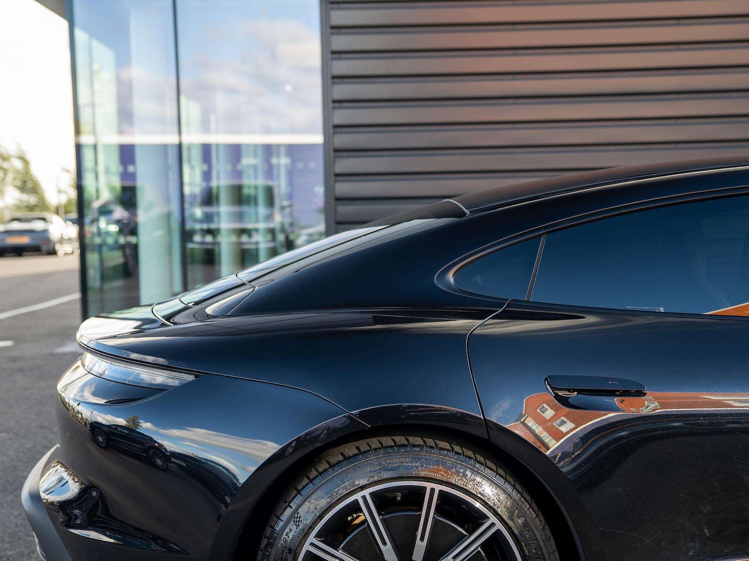 Used Porsche Taycan 2022 for sale - 76421092: Photo 34